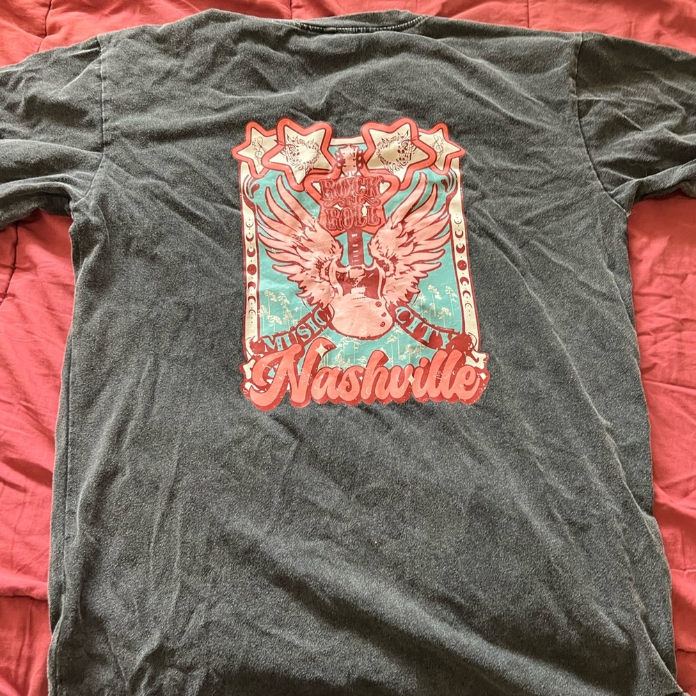 Nashville Graphic T-Shirt